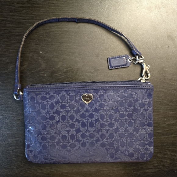 Coach Handbags - Coach Liquid Gloss Patent Leather Wristlet Purple X Navy